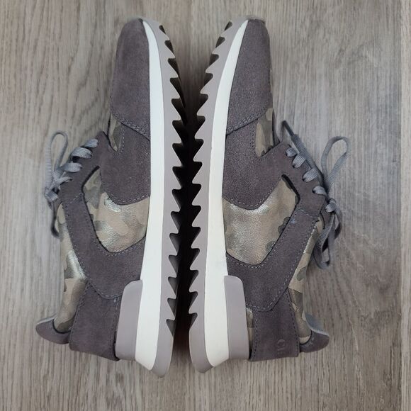 Charleston Shoe Company Chewie Sneakers in camo size 8 - Picture 8 of 9